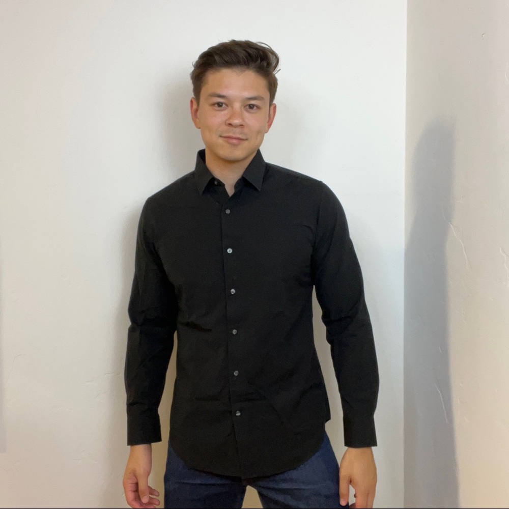 Uniqlo black easy care stretch slim-fit dress shirt - Picture 3 of 8